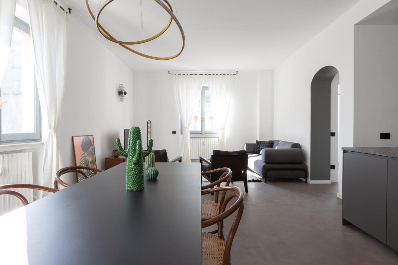 Appartement Sant'Ambrogio Bright And Stylish Flat à Milan Extérieur photo
